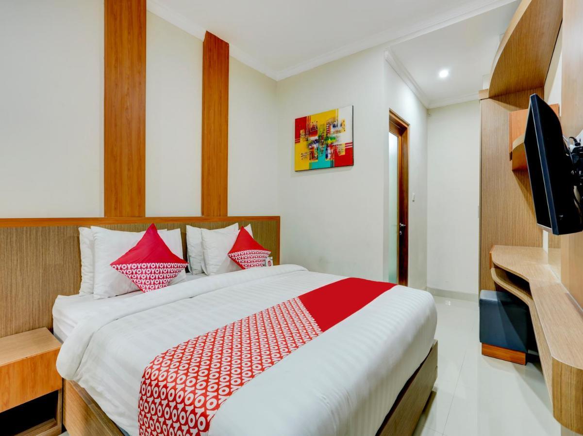 Super Oyo Capital O 90291 Vin Stay Petanu Pesanggaran المظهر الخارجي الصورة