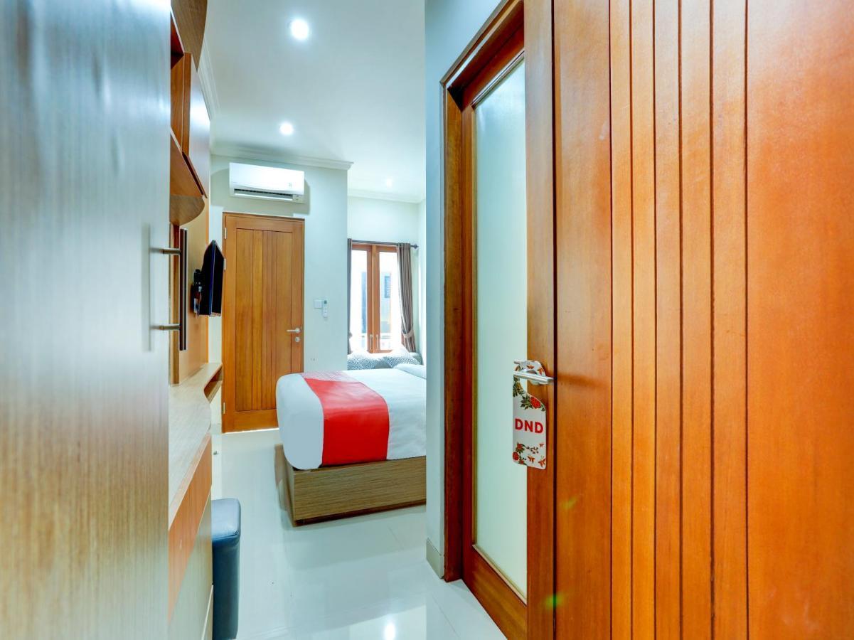 Super Oyo Capital O 90291 Vin Stay Petanu Pesanggaran المظهر الخارجي الصورة